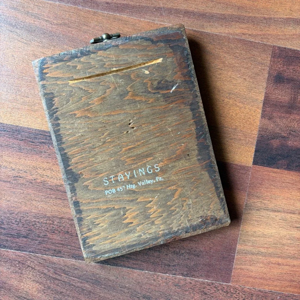 Vintage Stayings Wood Wall Plaque Smile and Enjoy the Wonder of Now Rustic Sign‎